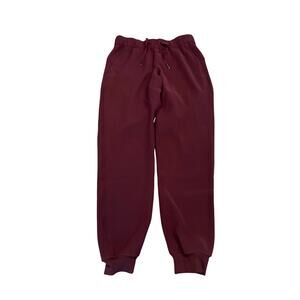 Lululemon women’s joggers size 4